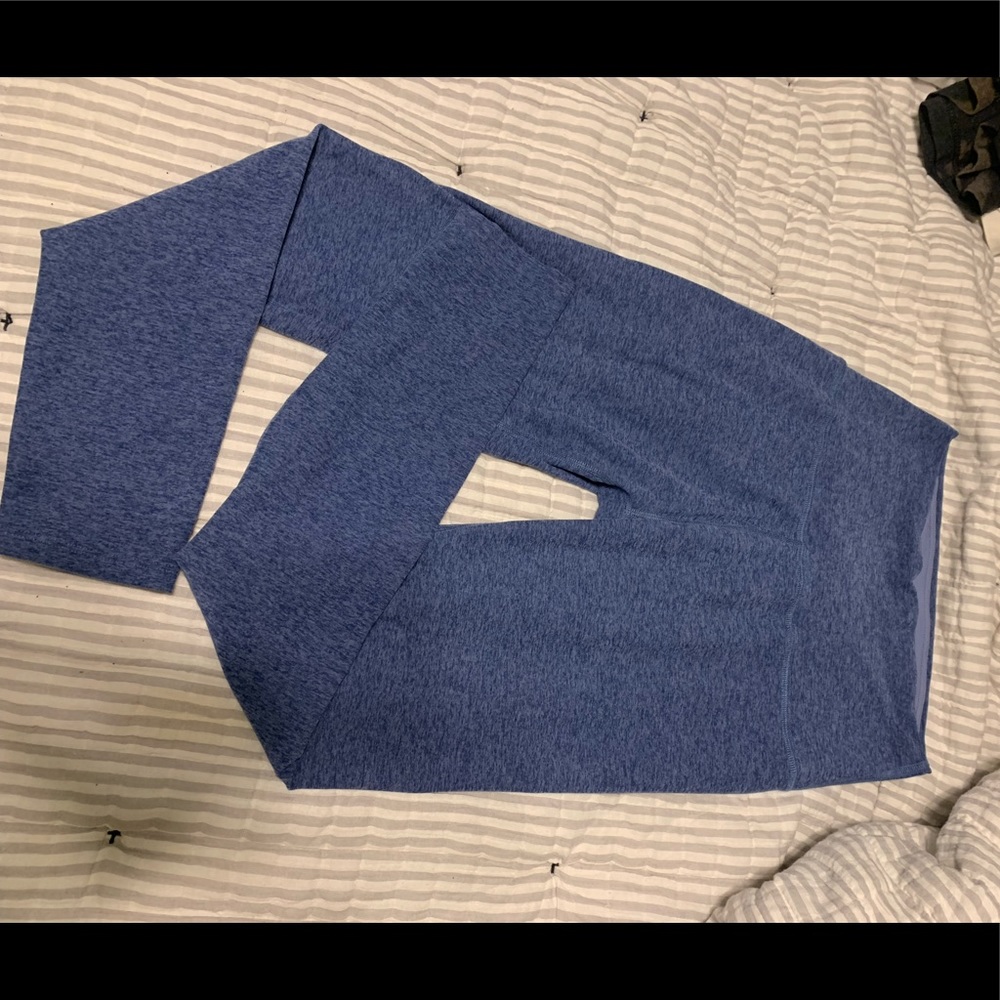 Beyond Yoga leggings size M
